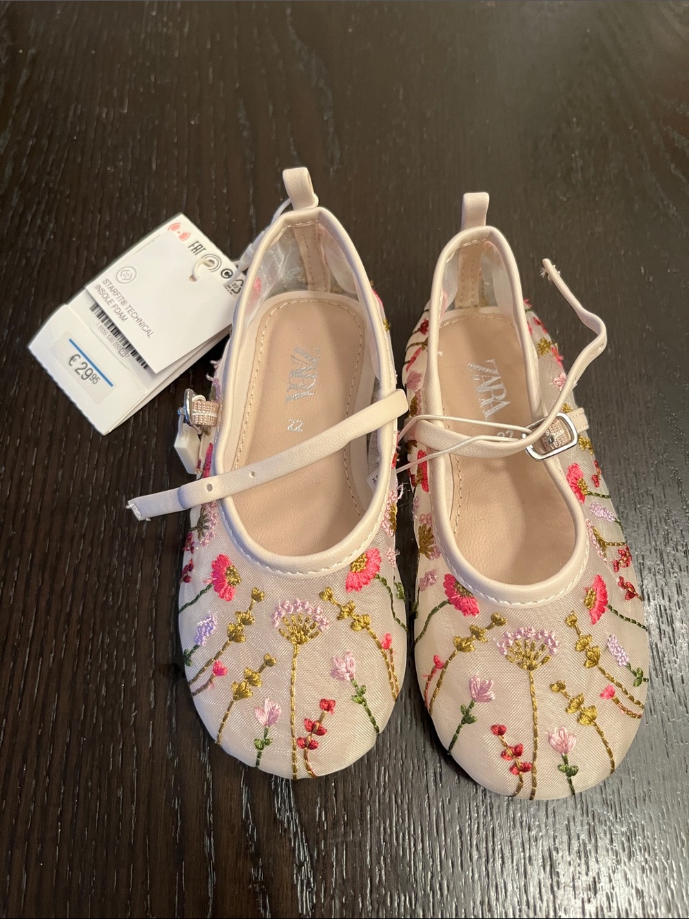 NWT Zara Girls Pink and Cream Floral Embroidered Mary Jane Shoes